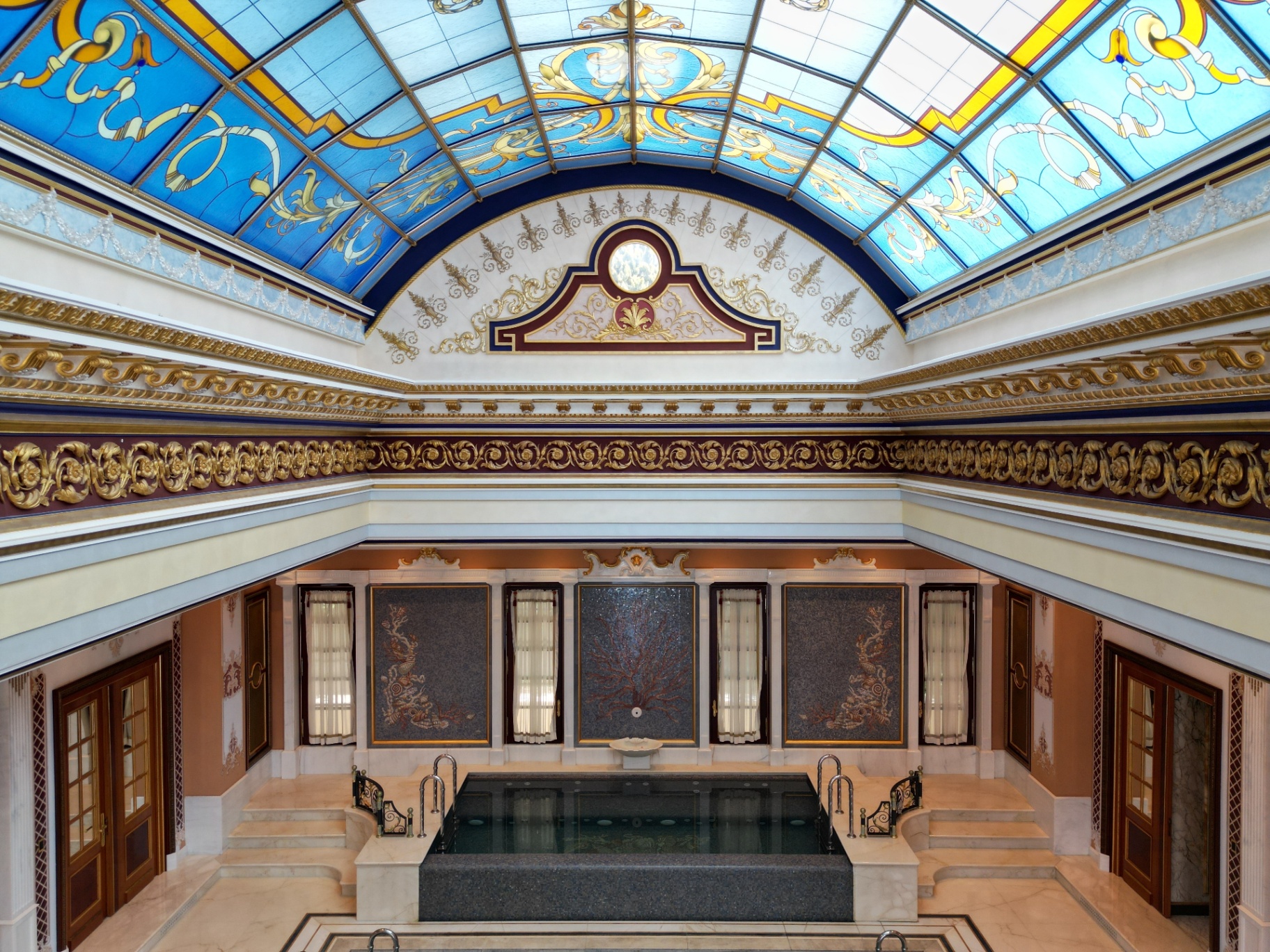 Indoor pool pavilion